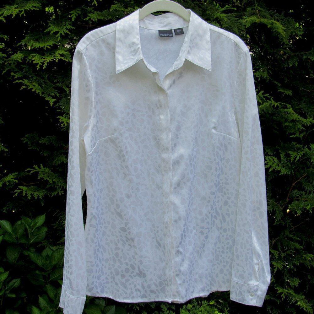 Covington Fitted Long-Sleeve Buttondown Blouse with Shimmery Animal Print